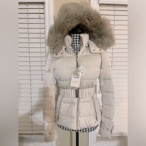 Zara women XS down puffer jacket with faux fur trim on hood.  Brand new with tag